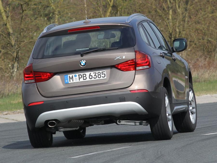  BMW X1 sDrive 1.8d 2009 года  (фото 9 из 9)